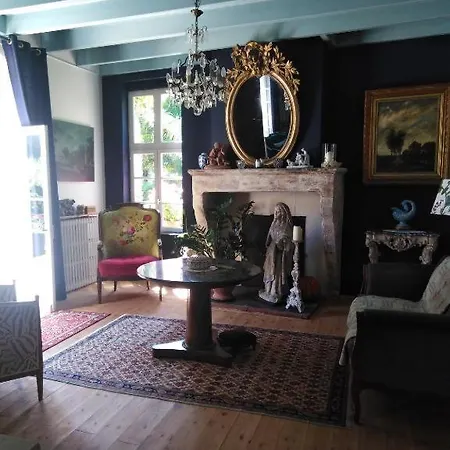 Les Hortensias - D'hotes Bed & Breakfast Saint-Antoine-de-Breuilh